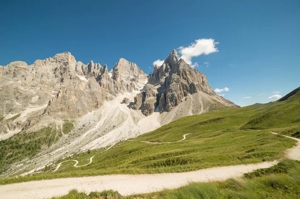 イタリアのドロミティの風景 — ストック写真