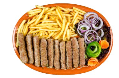 Kebap soğan ve patates kızartması ile 