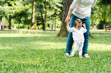 İlk adımları işi bebek