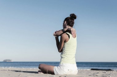 Kadının Exercize eller için yapması