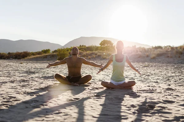 Tanrı sayesinde Çift