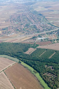 Alanları yukarıdan. Kırsal, dikey atış. Hasat alanlarının havadan görünümü