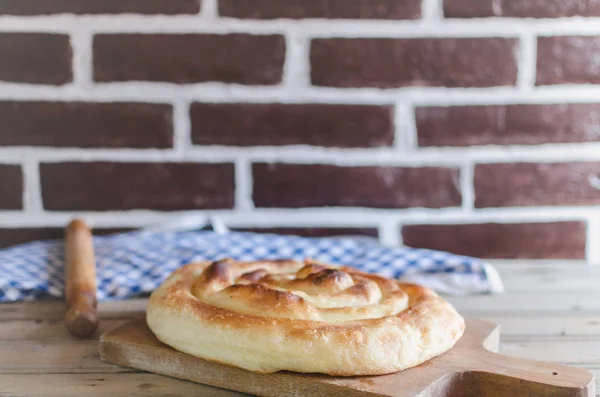 Házi Szerves Almás Pite Desszert Rusztikus Tábla — Stock Fotó