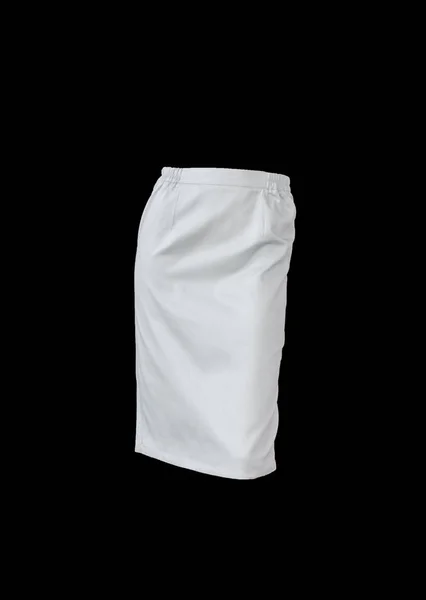 黒い背景に制服の短い白い医療スカートのクローズ アップ — ストック写真