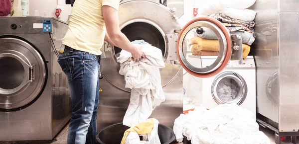 Male Hand Taking Clean Laundry Washing Machine — Stock Photo, Image