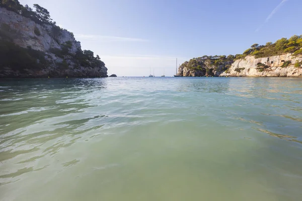 Belle journée de plage ensoleillée, Macarella, Minorque, Minorque, Baleari — Photo