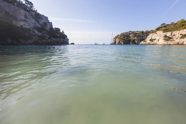 Belle journée de plage ensoleillée, Macarella, Minorque, Minorque, Baleari — Photo