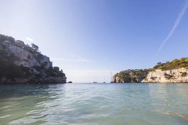 Μέρα όμορφη και ηλιόλουστη παραλία, Μινόρκα, Μενόρκα, Macarella, Baleari — Φωτογραφία Αρχείου