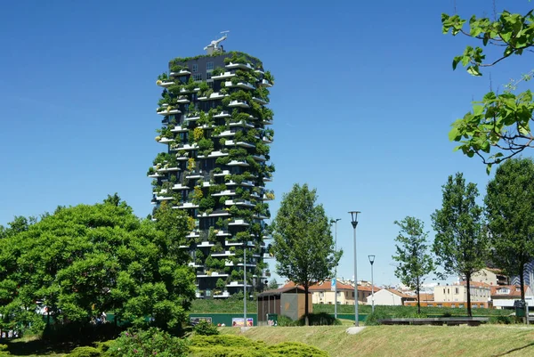 Ekolojik building.Milan. İtalya.