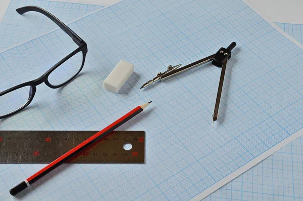 Glasses Objects Drawing Millimeter Paper — Stock Photo, Image