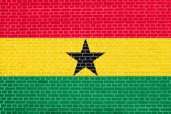 Bandera de Ghana sobre fondo de pared de ladrillo textura —  Fotos de Stock