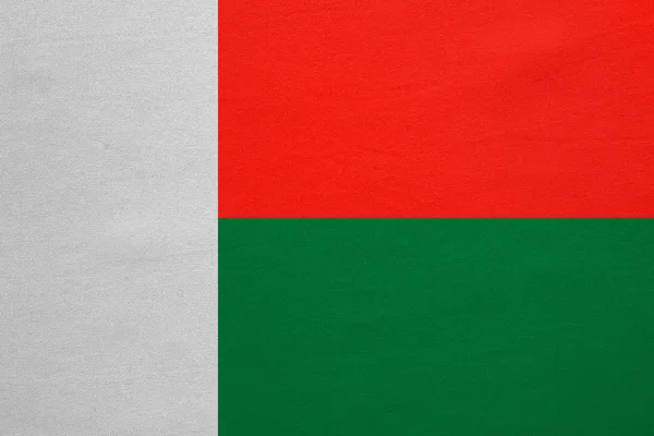 Flag of Madagascar real detailed fabric texture — Stock fotografie