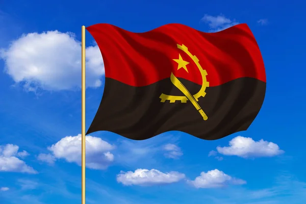 Drapeau de l'Angola agitant sur fond bleu ciel — Photo