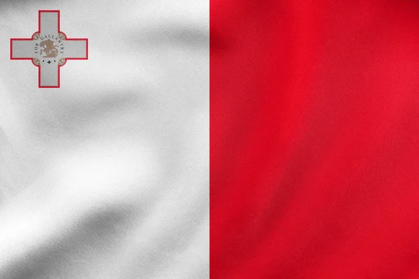 Malta sallayarak, gerçek kumaş doku bayrağı — Stok fotoğraf
