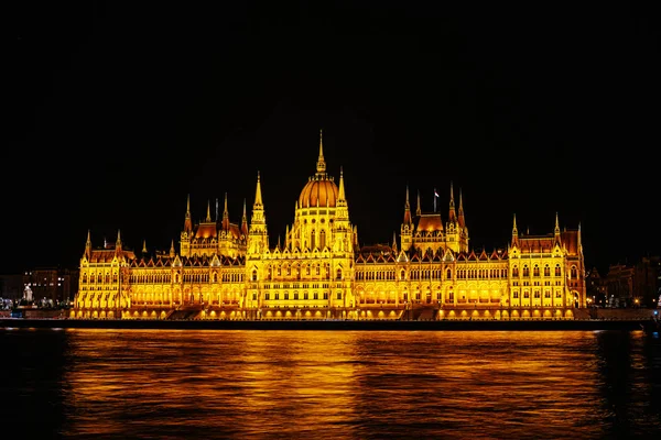 Edificio del Parlamento húngaro, Budapest, Hungría —  Fotos de Stock