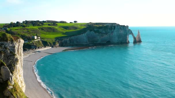 Пляж Океан Скелі Етрета Нормандія Франція Європи Природні Арками Біла — стокове відео