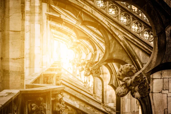 Milano şehir ruhu Italya-Duomo Katedrali — Stok fotoğraf