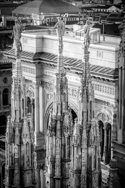 Миланский Собор Черно Белое Изображение — стоковое фото