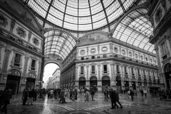 Галерея Vittorio Emanuele Milan Italy Черно Белое Изображение — стоковое фото
