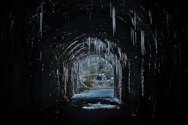 冬季风景冻结隧道 电影形象 — 图库照片