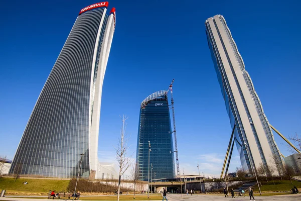 Milaan Italië Januari 2020 Drie Torenwolkenkrabbers Generali Hadid Tower Allianz Stockafbeelding