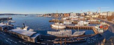 Oslo, Norveç - 27 Şubat 2016. Oslo Harbor, Oslo'nun büyük konumlar biri panoramik manzaralı