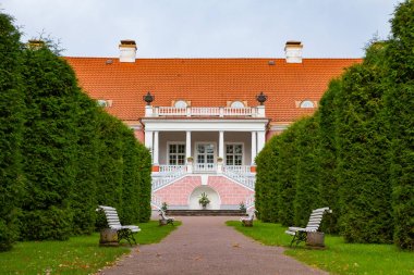 Manor ve kuzeyde Estonya parkta. Sagadi, Lahemaa Milli Parkı