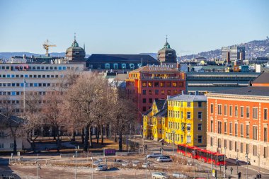Oslo, Norveç - 27 Şubat 2016: Akershus fort şehir merkezinin panoramik görünümü