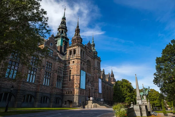 Stockholm, schweden - september, 15, 2016: fassade des nordischen museumsgebäudes bei sommersonnigem tag — Stockfoto