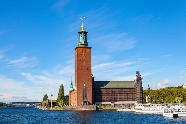 Stockholm, Schweden - 17. September 2016: Rathaus an einem sonnigen Sommertag — Stockfoto