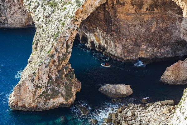 Tekne Turu Malta'da Blue grotto çevresinde