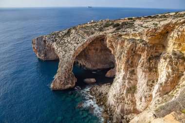 Mavi Mağara kireçtaşı ark, Malta Adası'nın görkemli doğa Simgesel Yapı