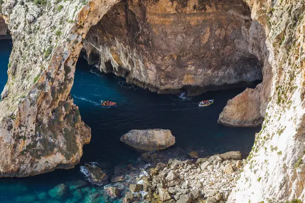 Tekne Turu Malta'da Blue grotto çevresinde