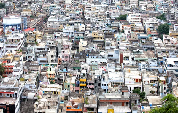 Luchtfoto van Vijayawada stad in India — Stockfoto