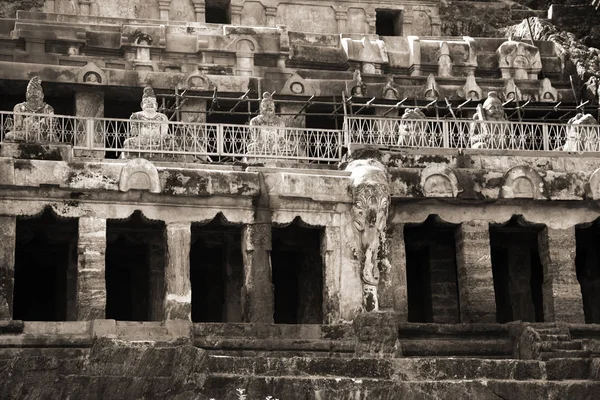 Undavalli barlangok közelében Vijayawada, India — Stock Fotó