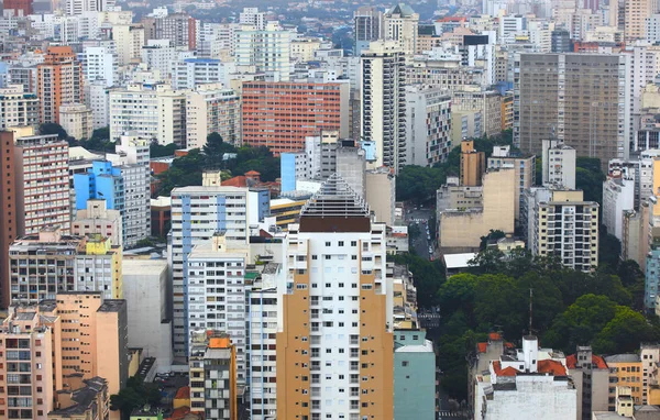 Edifícios altos vista aérea do centro de São Paulo — Fotografia de Stock