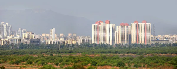 Mulund landscape suburbs of Mumbai city in India — Stock Photo, Image