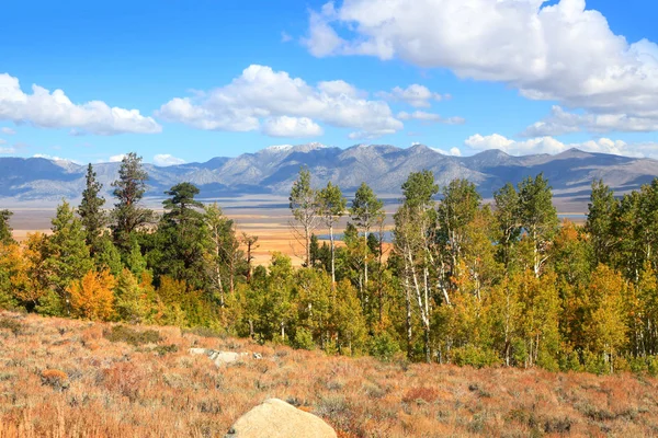 Sierra Nevada mountains — Stock Photo, Image