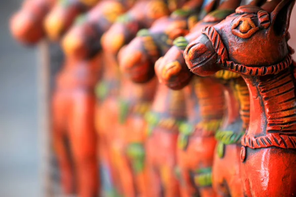 Artesanía de arcilla colorida en la India — Foto de Stock