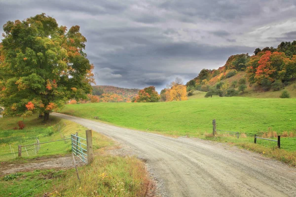 Φθινόπωρο κίνηση στην αγροτική Vermont — Φωτογραφία Αρχείου