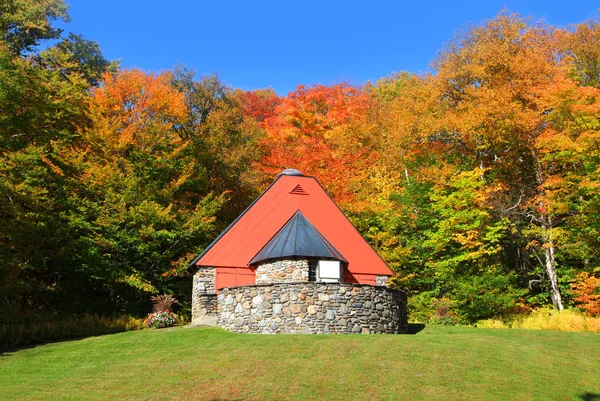 Kaplica góry w pobliżu Stowe Vermont — Zdjęcie stockowe