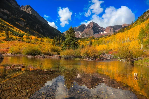 Perfect Reflections Maroon Bells Lake — Stock Photo, Image