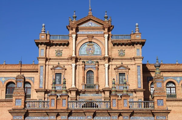 Facade of a baroque palace in Plaza de Espana — Stock Photo, Image