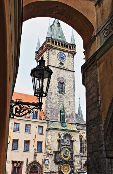 Oude stadhuis toren in Praag — Stockfoto