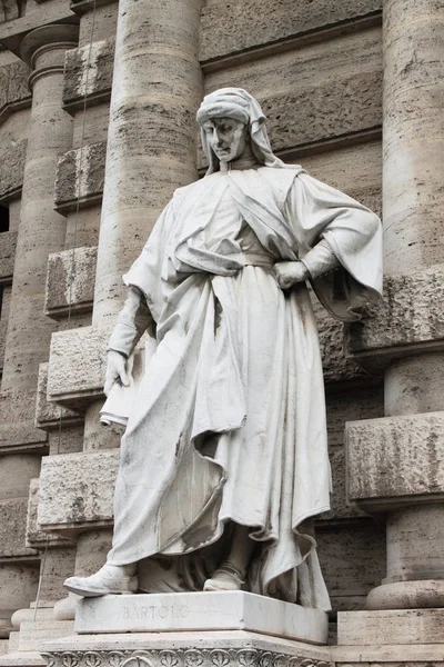 Statue d'un philosophe à Rome — Photo