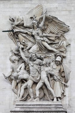 Triumph Arch Paris üzerinde süs heykeller