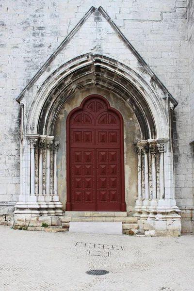 Portal gótico a la Iglesia del Carmo —  Fotos de Stock