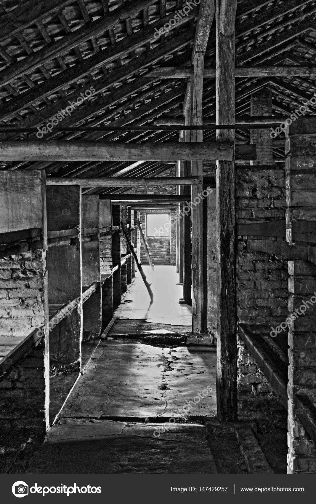 Wohnheime in Auschwitz-Birkenau — Redaktionelles Stockfoto ...