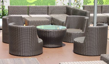 Açık rattan mobilya