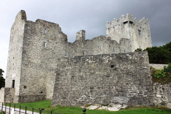 Castillo de Ross en Irlanda — Foto de Stock